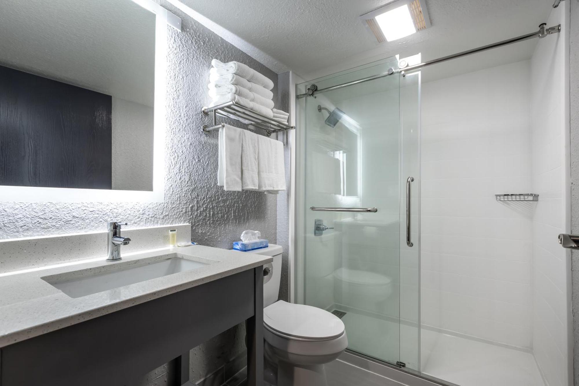 Rodeway Inn & Suites Near Outlet Mall - Άσβιλ Εξωτερικό φωτογραφία