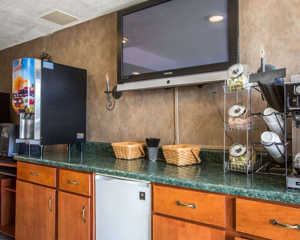 Rodeway Inn & Suites Near Outlet Mall - Άσβιλ Εστιατόριο φωτογραφία