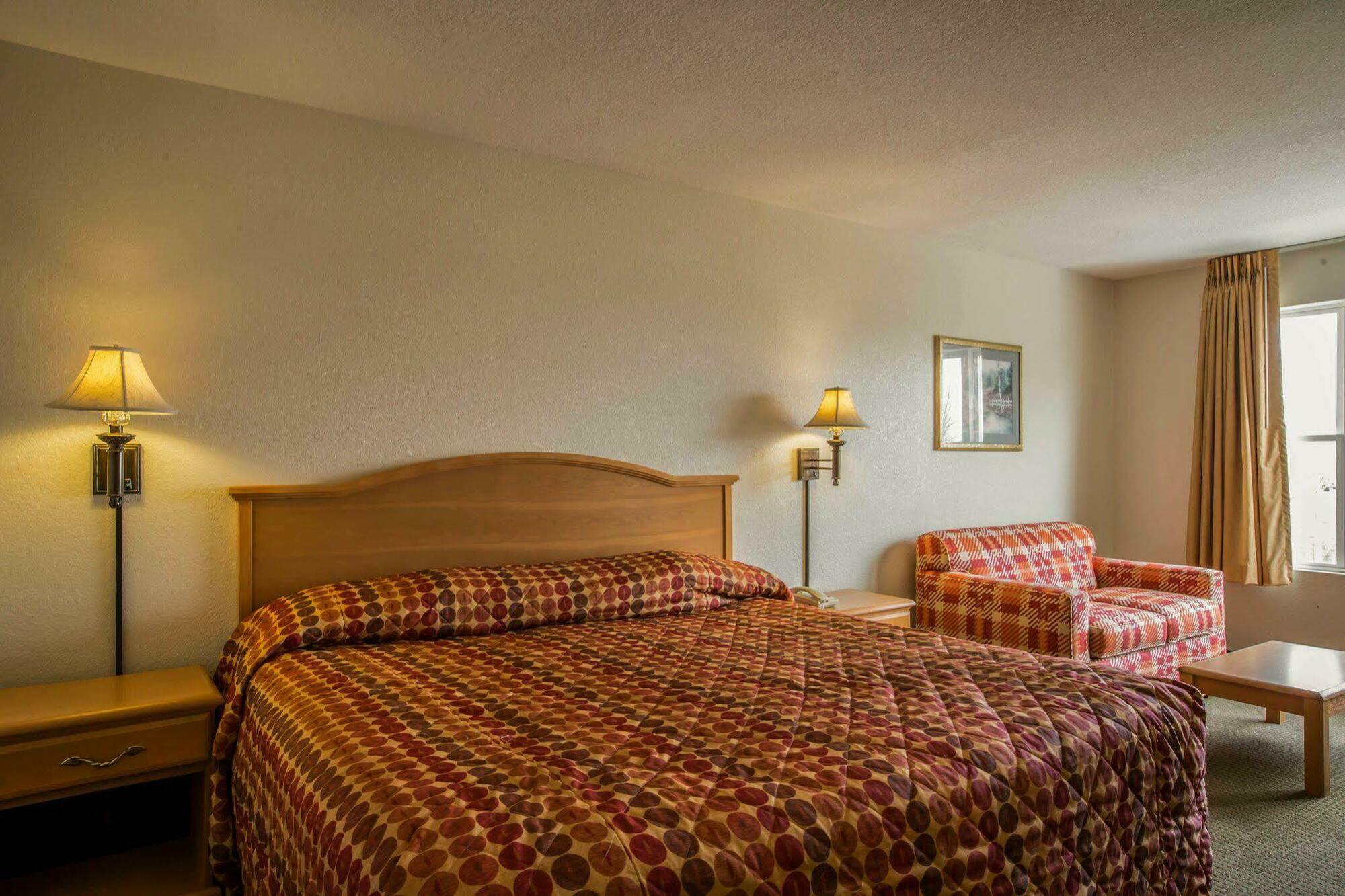 Rodeway Inn & Suites Near Outlet Mall - Άσβιλ Εξωτερικό φωτογραφία